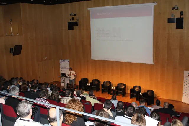 Round table at the Cosmocaixa in Barcelona